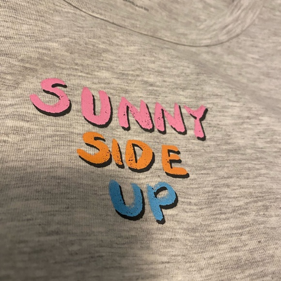 Cute Graphic Tee Crop top basic crop tee - Picture 3 of 3